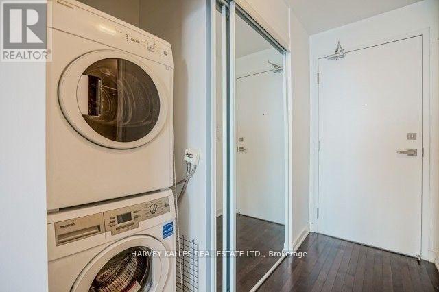 5708 - 12 York Street, Toronto, Ontario M5J 0A1 - Photo 7 - C12789522