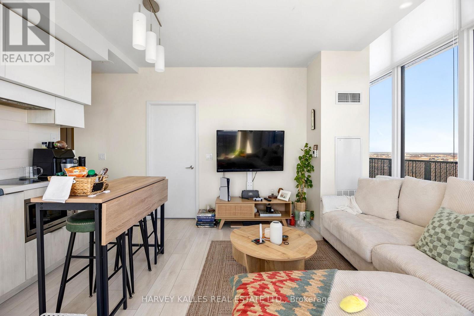 5807 - 8 Eglinton Avenue E, Toronto, Ontario  M4P 0C1 - Photo 13 - C12790416