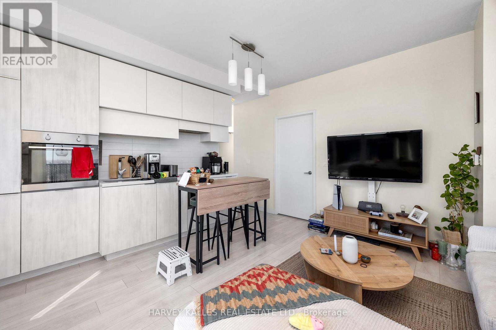 5807 - 8 Eglinton Avenue E, Toronto, Ontario  M4P 0C1 - Photo 14 - C12790416