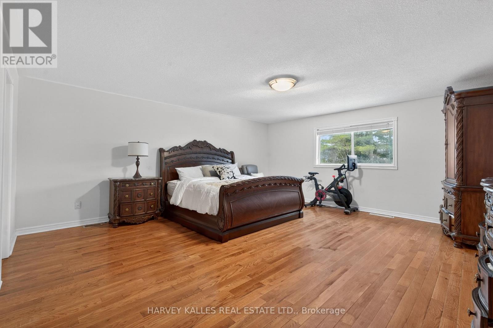 60 Wolfson Crescent, Richmond Hill, Ontario  L4E 4P1 - Photo 24 - N12790640