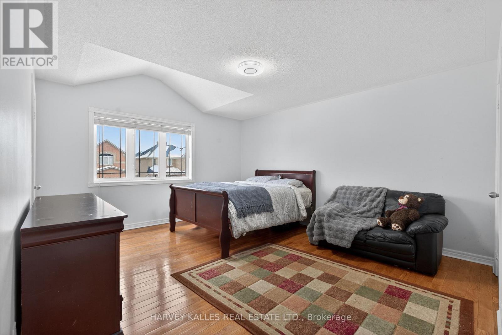 60 Wolfson Crescent, Richmond Hill, Ontario  L4E 4P1 - Photo 28 - N12790640