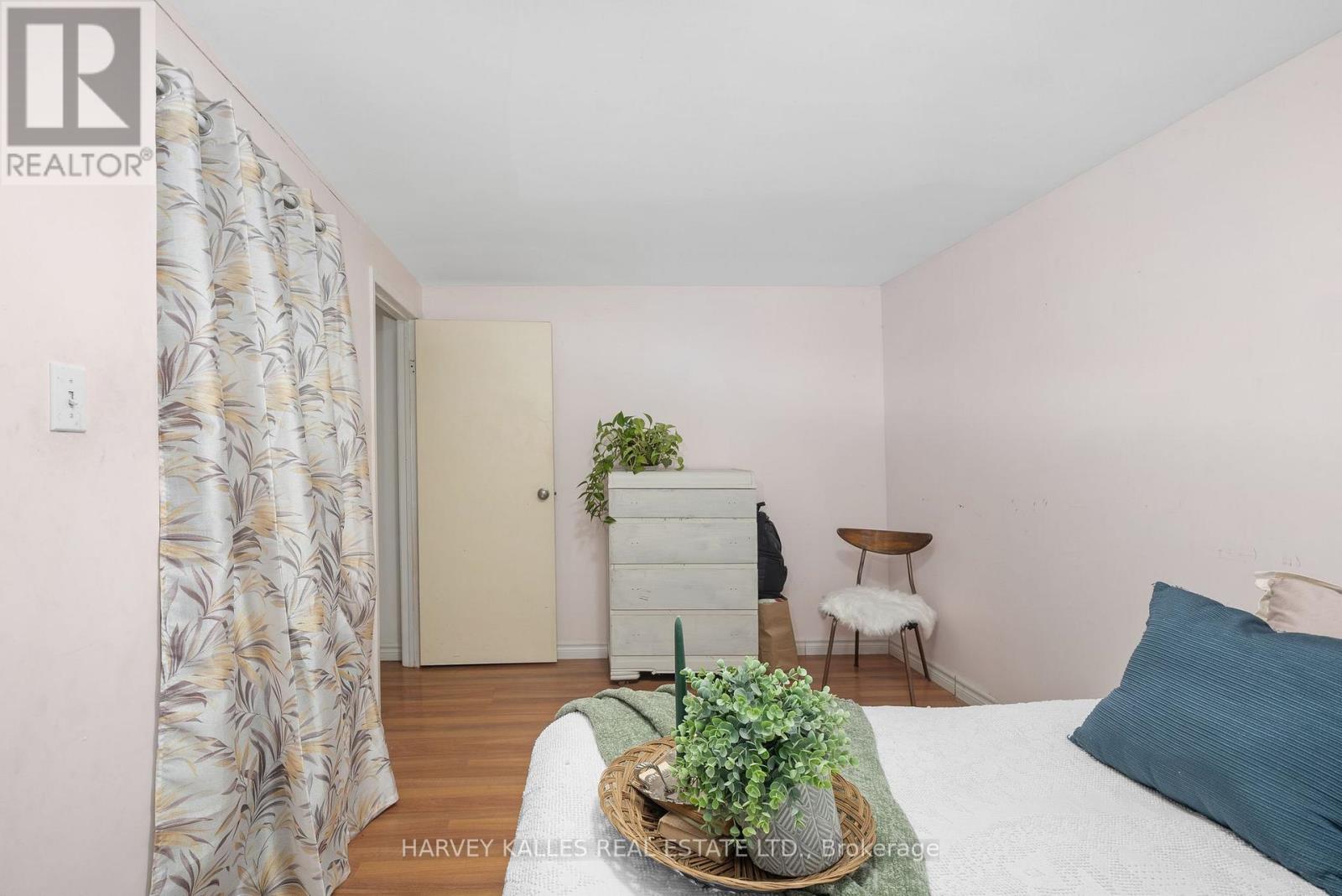 30 Maitland Street, Prince Edward County, Ontario  K0K 2T0 - Photo 16 - X12791750