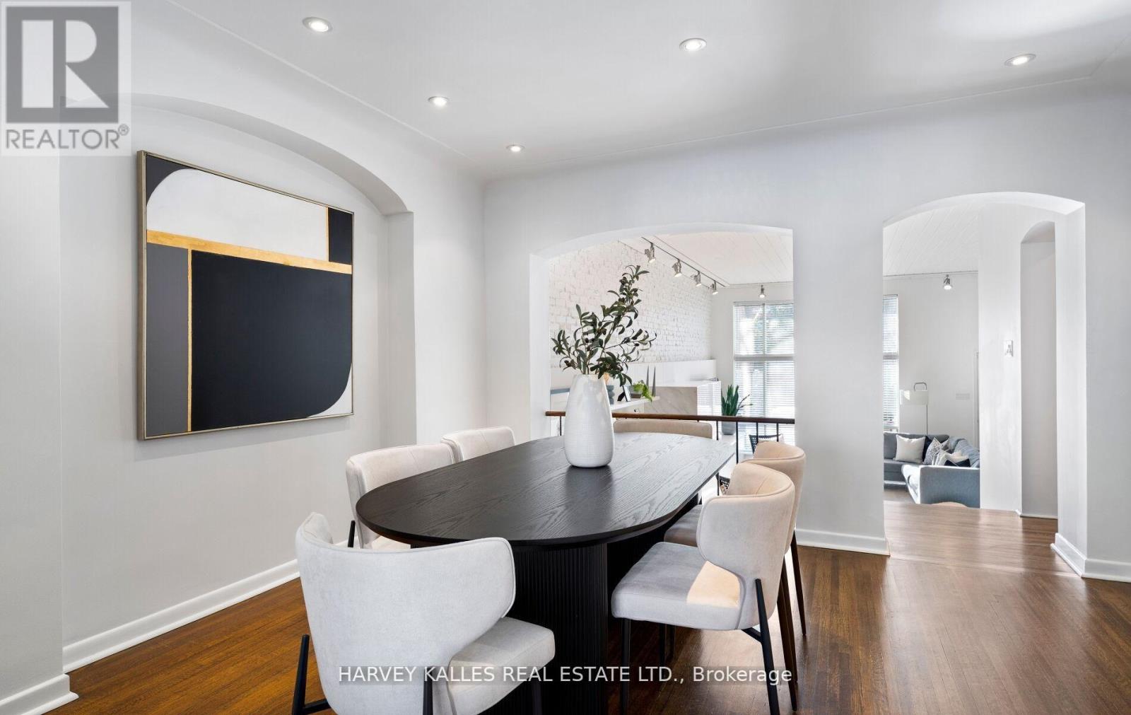 565 Briar Hill Avenue, Toronto, Ontario  M5N 1N1 - Photo 12 - C12792544