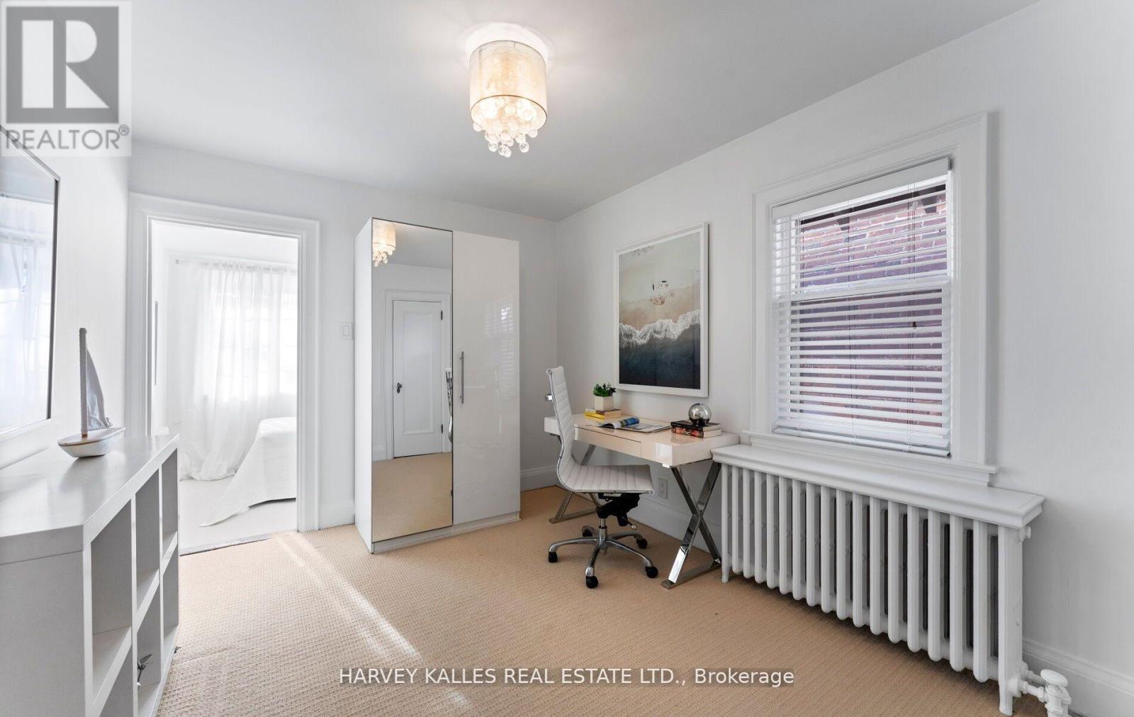 565 Briar Hill Avenue, Toronto, Ontario  M5N 1N1 - Photo 37 - C12792544