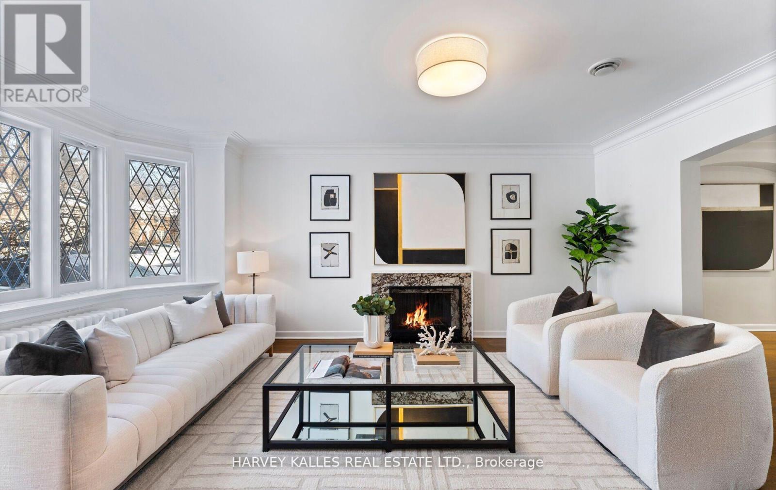 565 Briar Hill Avenue, Toronto, Ontario  M5N 1N1 - Photo 7 - C12792544