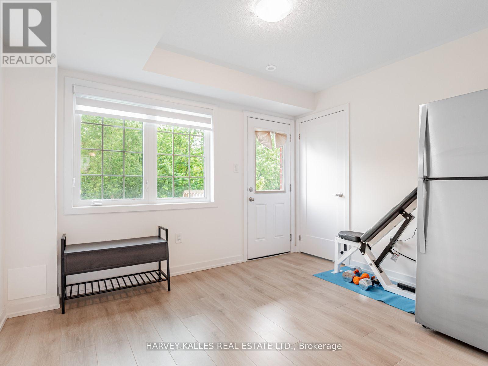 104 Lyall Stokes Circle, East Gwillimbury, Ontario  L0G 1M0 - Photo 26 - N12792630