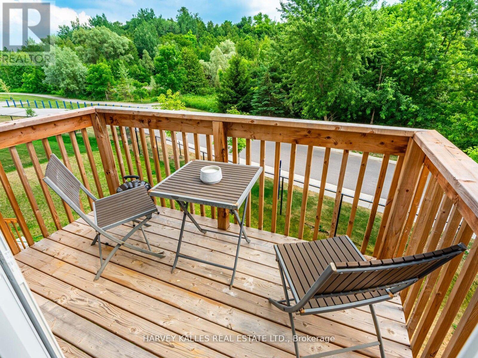 104 Lyall Stokes Circle, East Gwillimbury, Ontario  L0G 1M0 - Photo 30 - N12792630