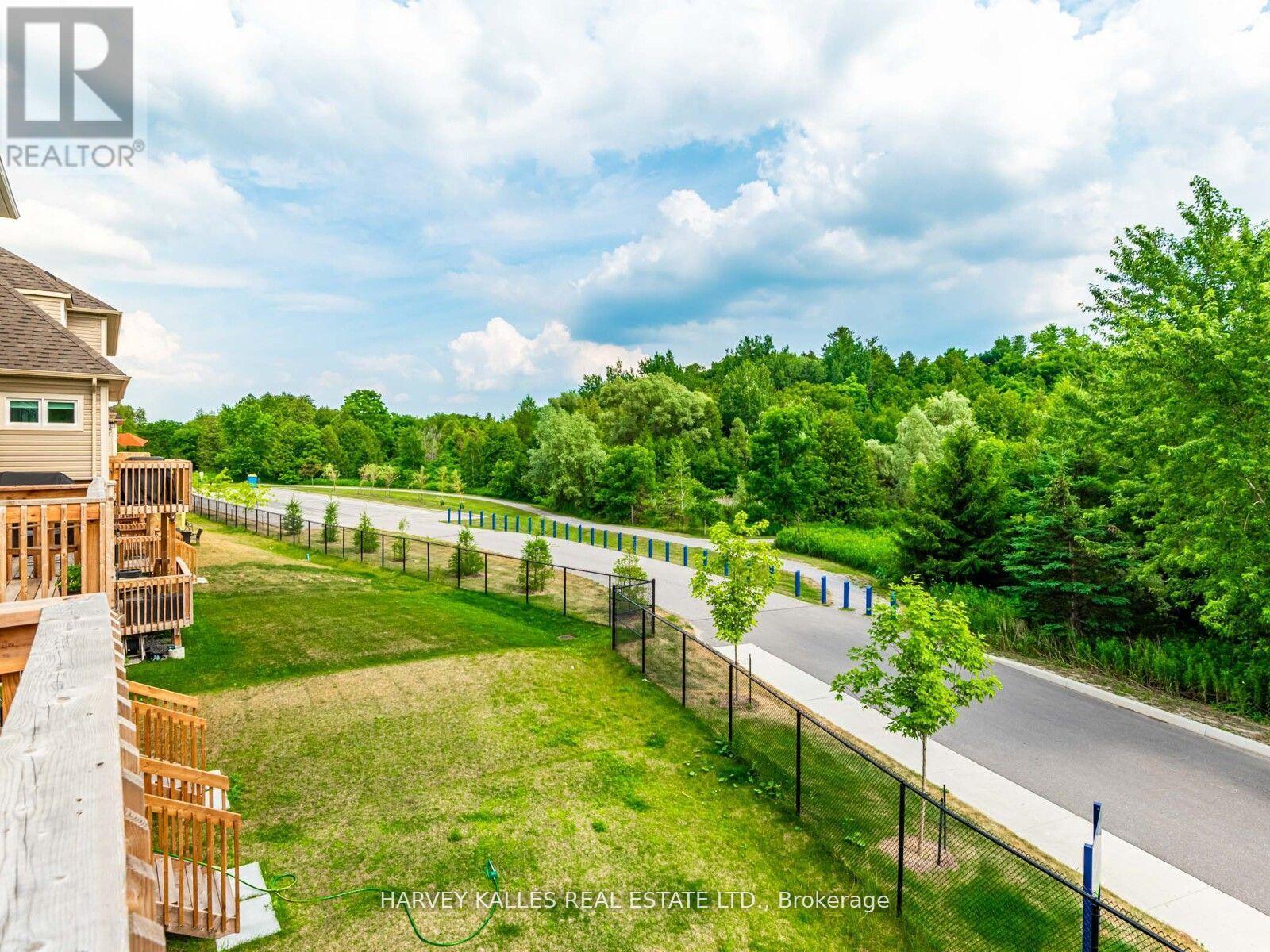 104 Lyall Stokes Circle, East Gwillimbury, Ontario  L0G 1M0 - Photo 31 - N12792630