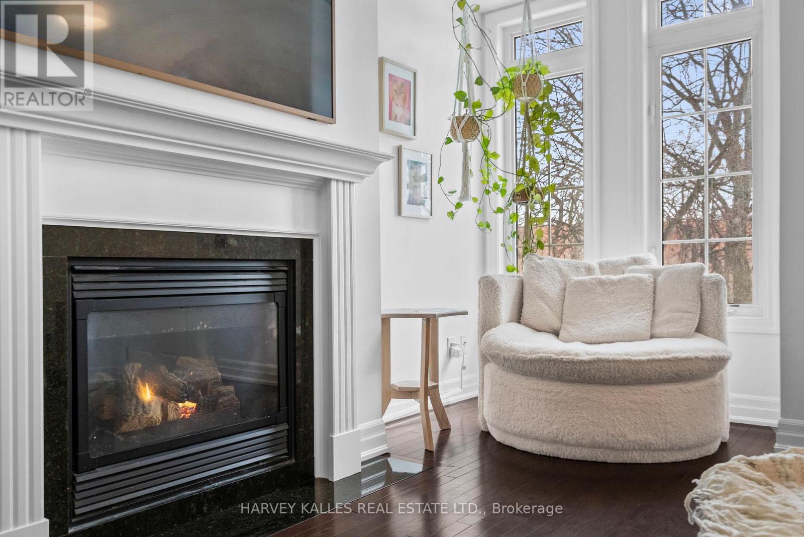 17 Peelar Mews, Toronto, Ontario  M8Y 0B1 - Photo 17 - W12793820