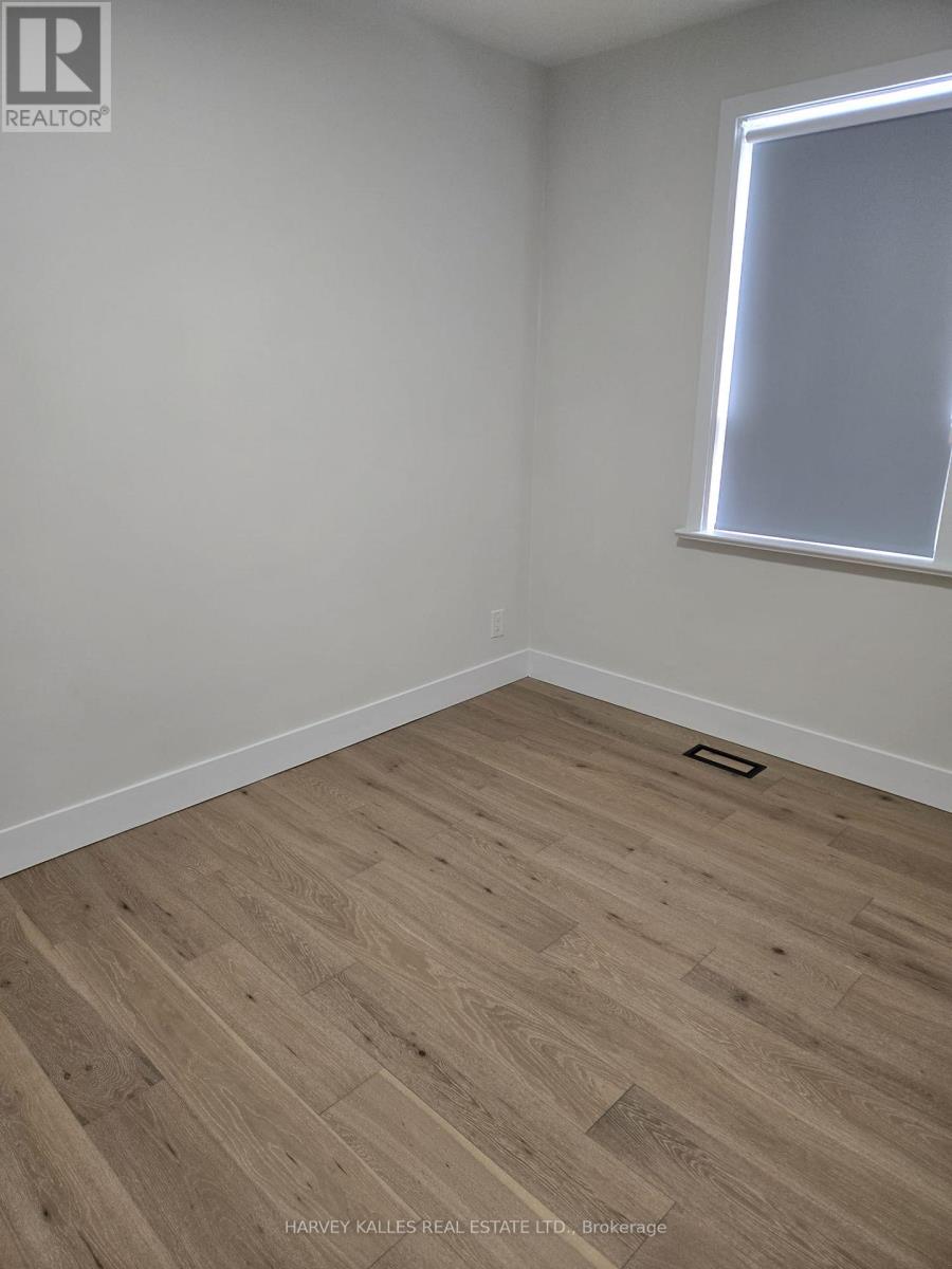 Main - 111 Mcallister Road, Toronto, Ontario  M3H 2N5 - Photo 6 - C12794018