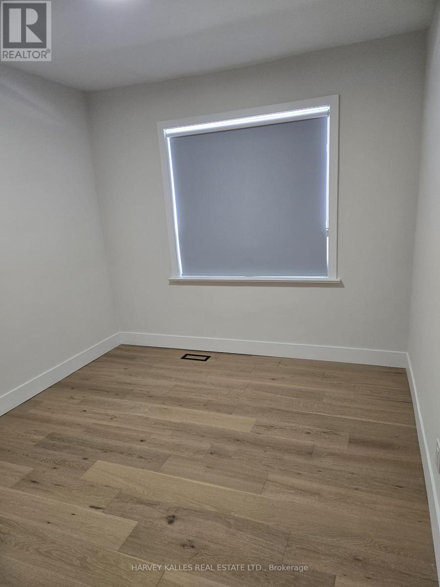 Main - 111 Mcallister Road, Toronto, Ontario  M3H 2N5 - Photo 7 - C12794018