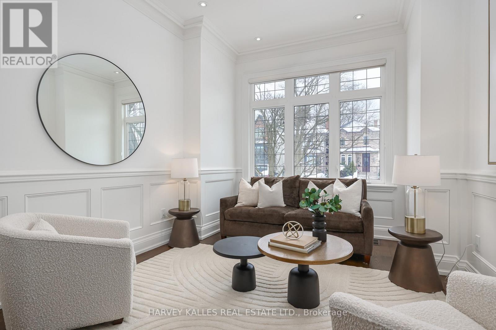 34 Latimer Avenue, Toronto, Ontario  M5N 2L8 - Photo 3 - C12794050