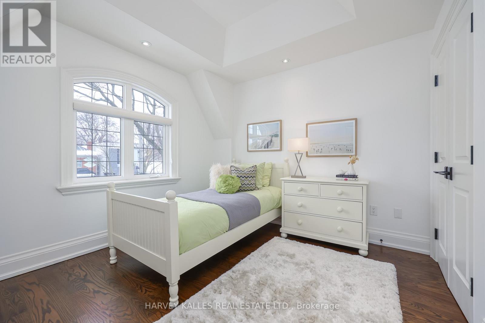 34 Latimer Avenue, Toronto, Ontario  M5N 2L8 - Photo 36 - C12794050