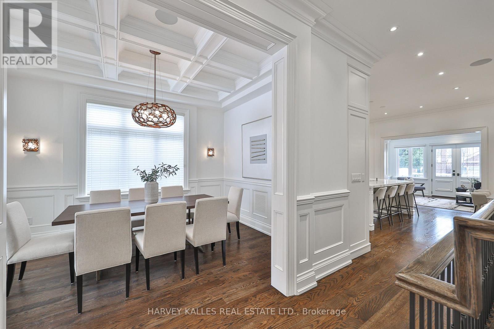 34 Latimer Avenue, Toronto, Ontario  M5N 2L8 - Photo 7 - C12794050