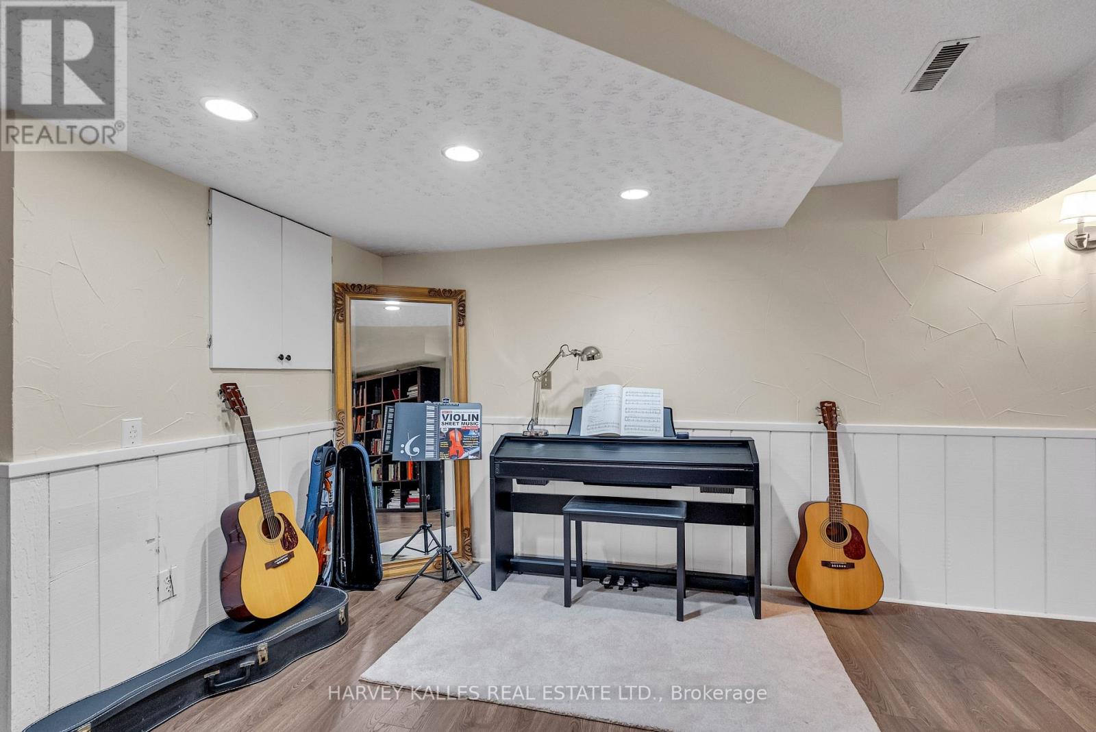 33 Ravengloss Drive, Markham, Ontario  L3T 4C8 - Photo 30 - N12794052