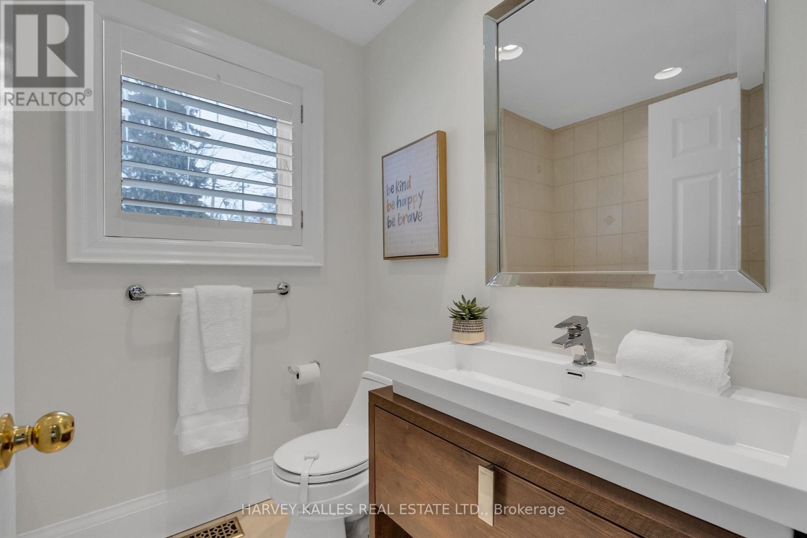 33 Glengowan Road, Toronto, Ontario  M4N 1E9 - Photo 25 - C12794354