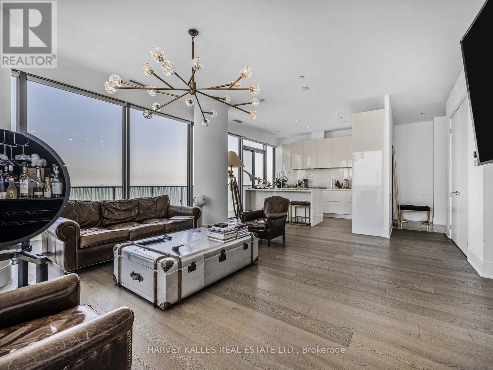 Ph 5605 - 42 Charles Street E, Toronto, Ontario  M4Y 1T4 - Photo 3 - C12795140