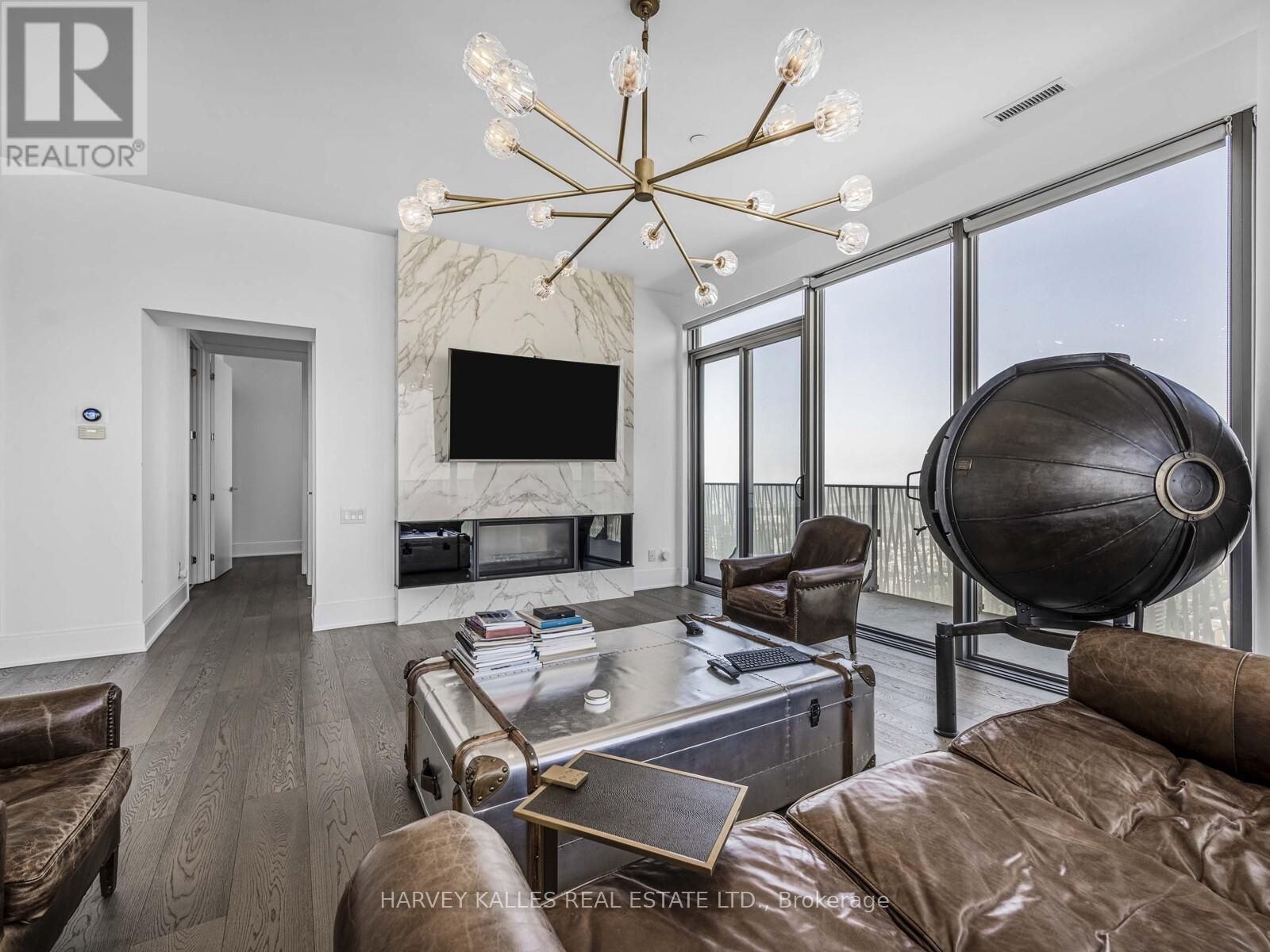 Ph 5605 - 42 Charles Street E, Toronto, Ontario  M4Y 1T4 - Photo 4 - C12795140