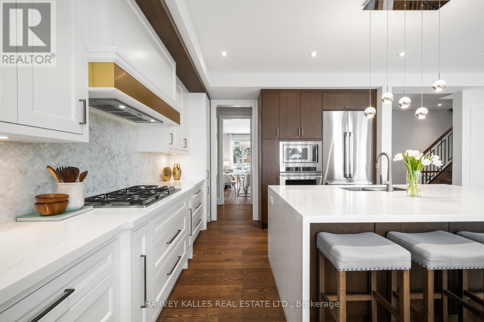 39 Amsterdam Avenue, Toronto, Ontario  M4B 2B9 - Photo 14 - E12795110