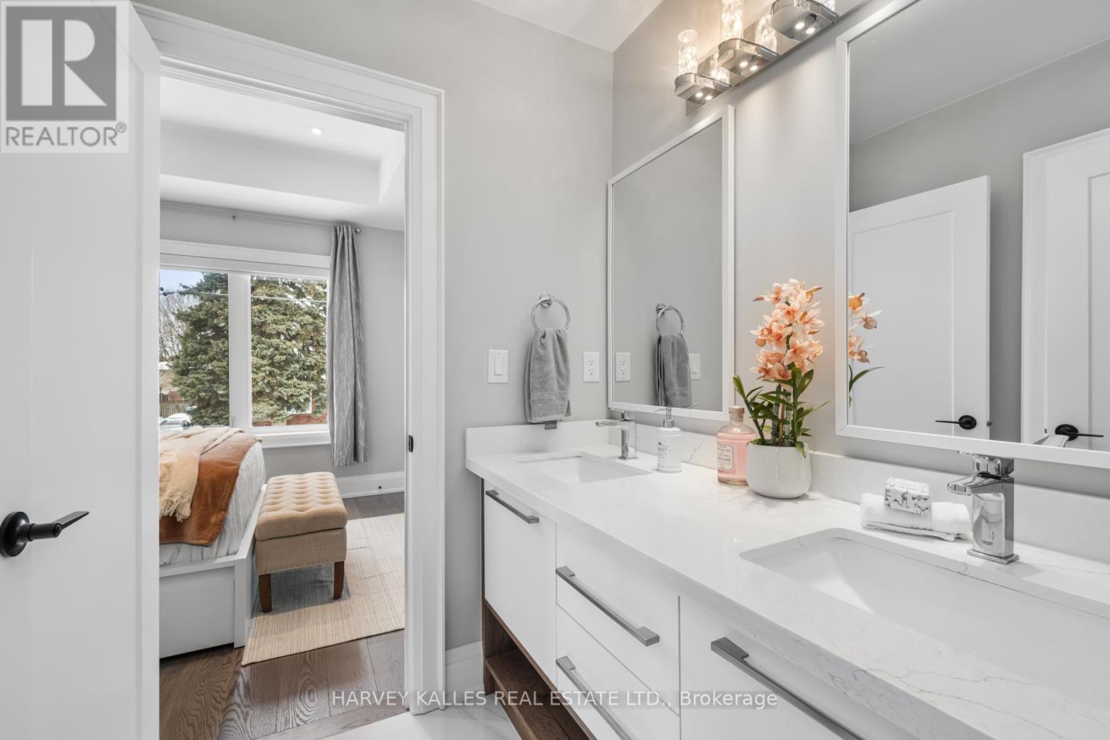 39 Amsterdam Avenue, Toronto, Ontario  M4B 2B9 - Photo 30 - E12795110