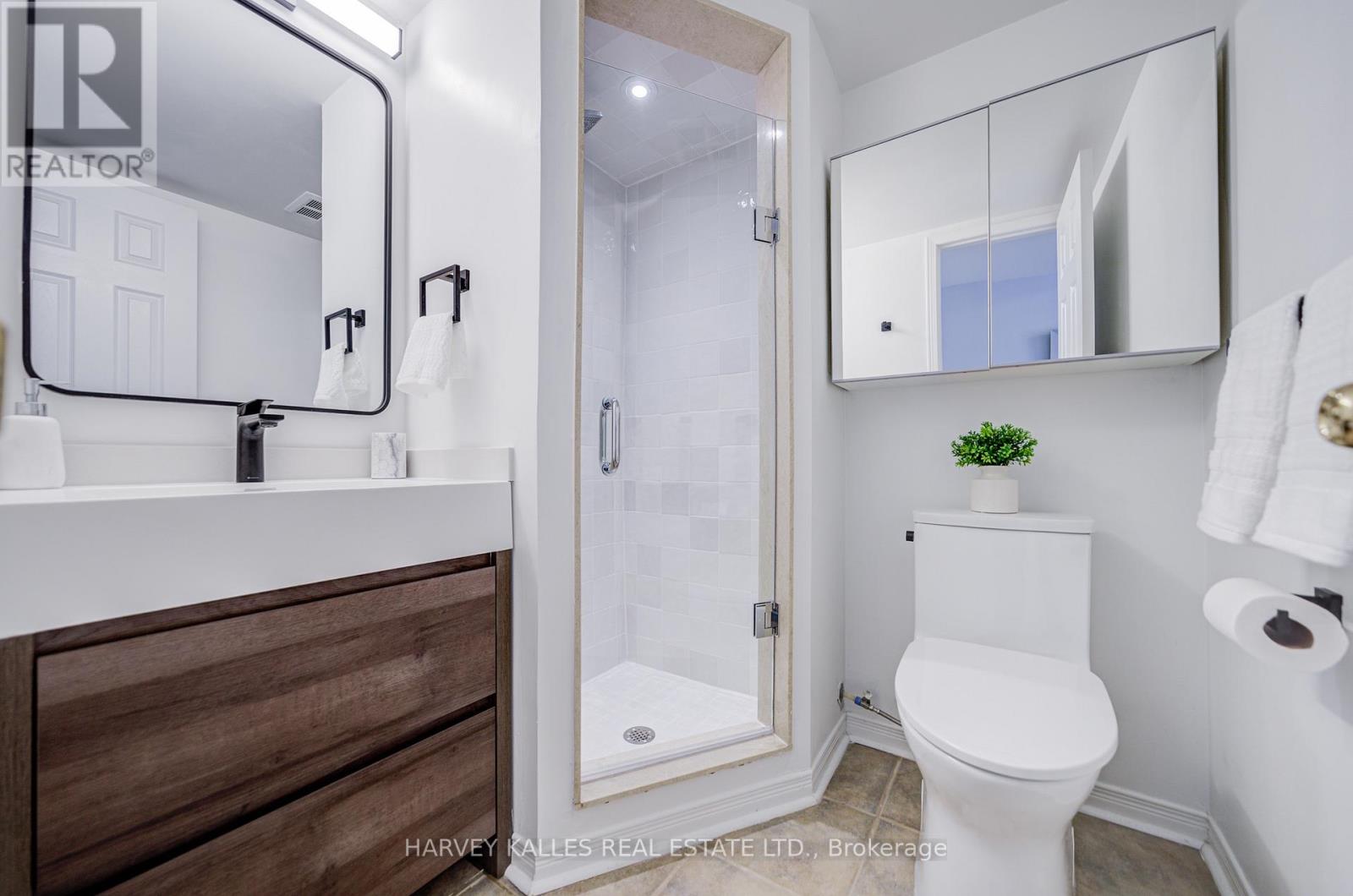 6 - 21 Foundry Avenue, Toronto, Ontario  M6H 4K7 - Photo 23 - W12795384