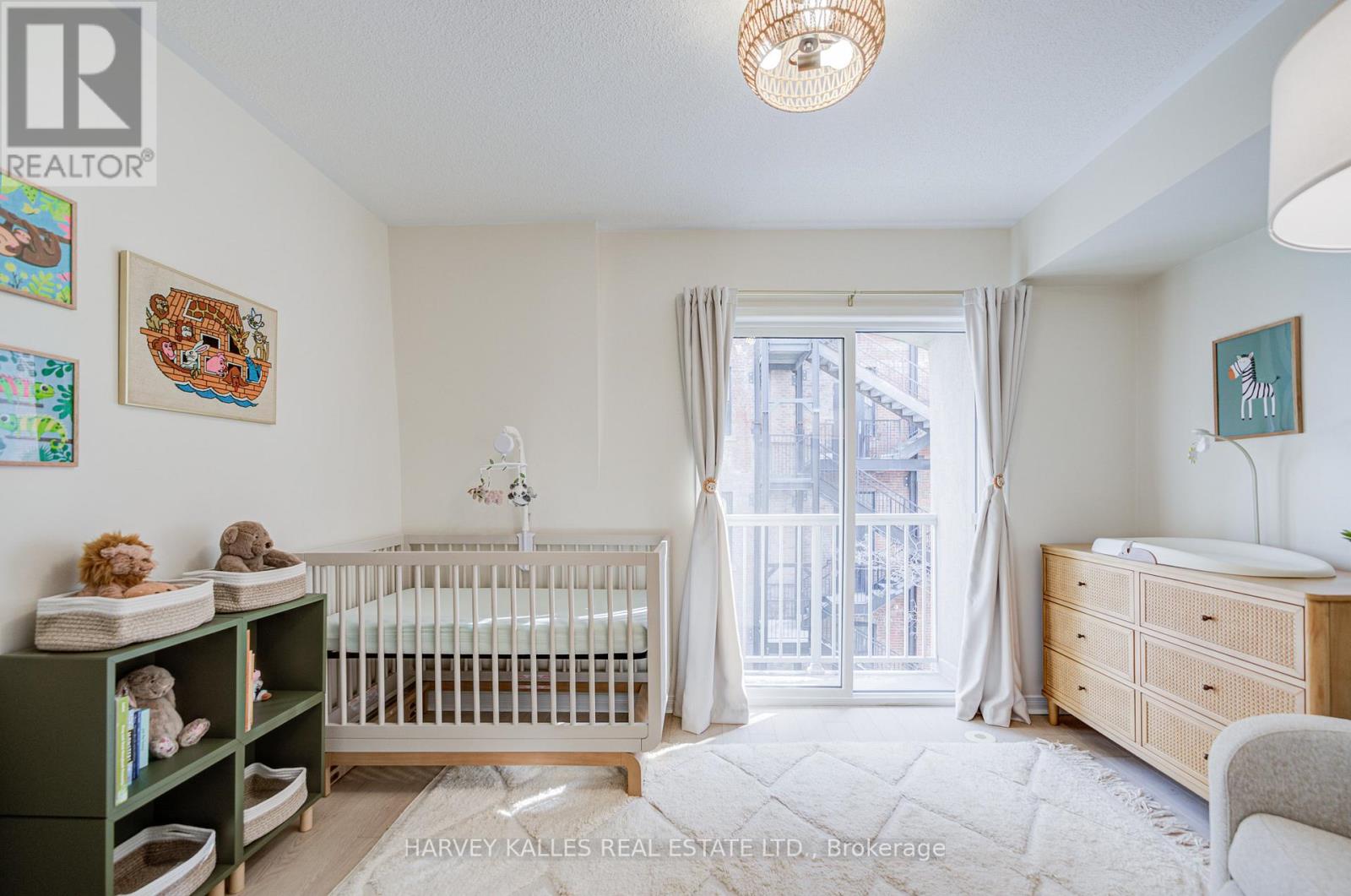 6 - 21 Foundry Avenue, Toronto, Ontario  M6H 4K7 - Photo 25 - W12795384