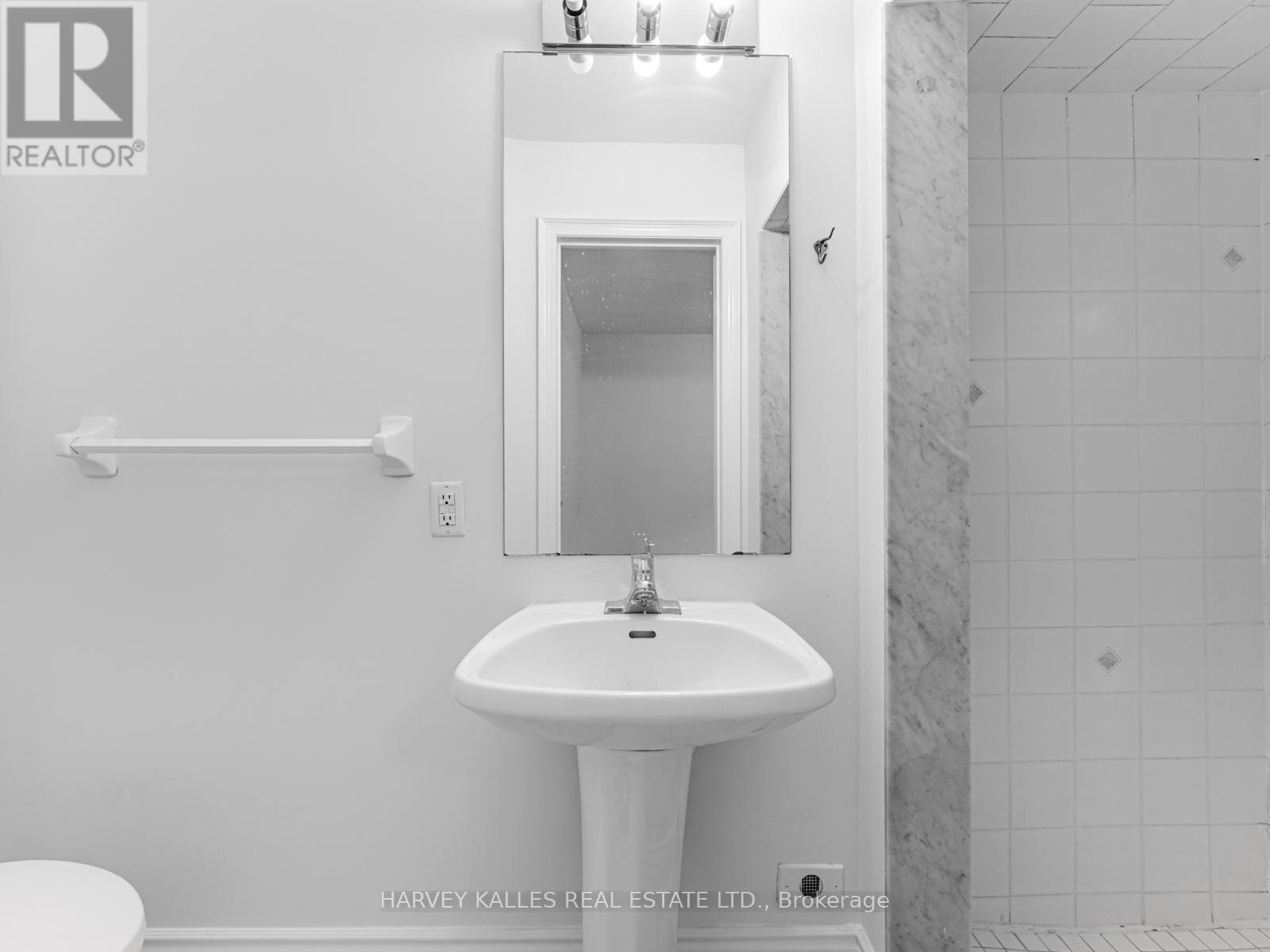 521 - 83 Mondeo Drive, Toronto, Ontario  M1P 5B6 - Photo 25 - E12795576