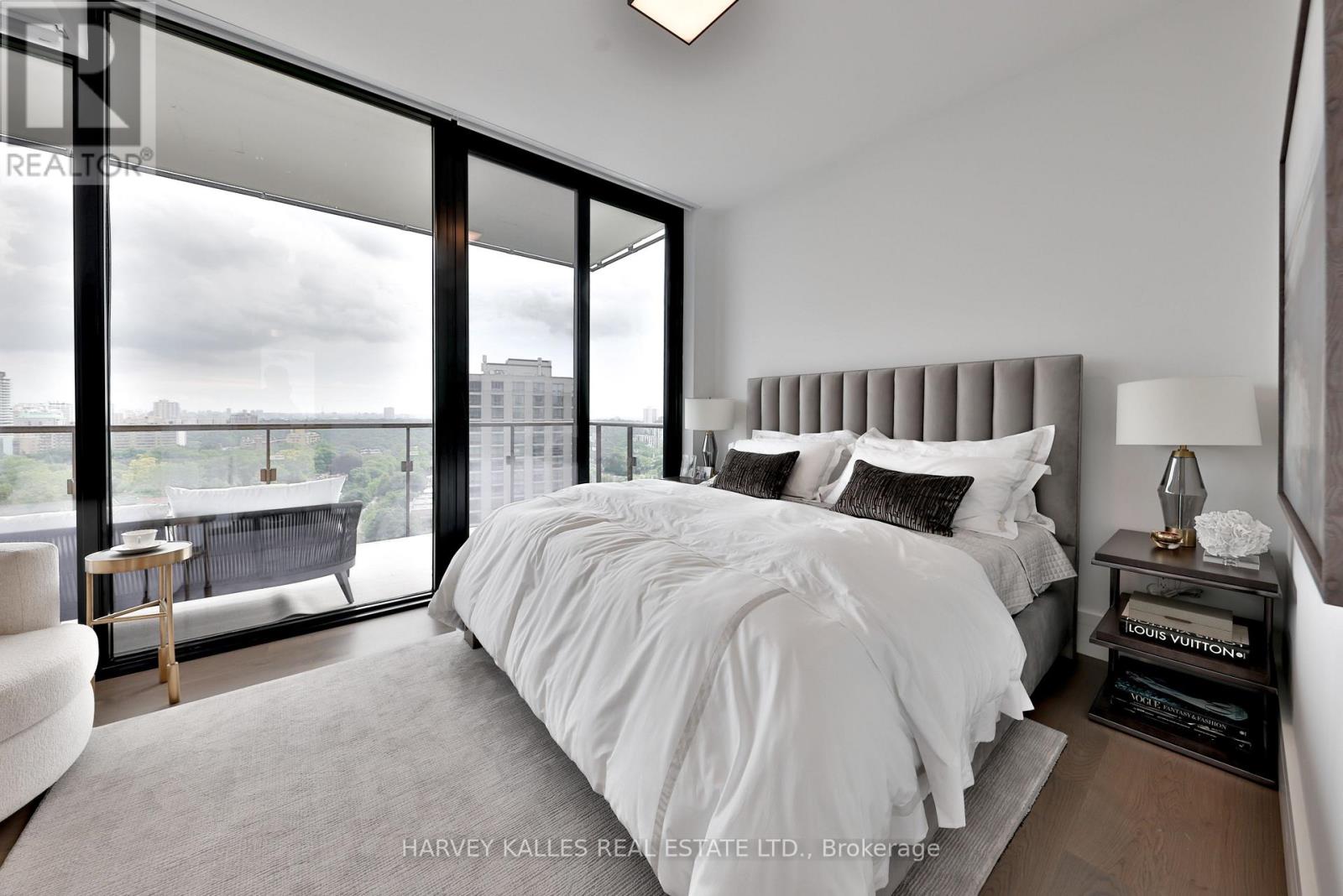 1404 - 215 Lonsdale Road, Toronto, Ontario  M4V 1W7 - Photo 26 - C12795664