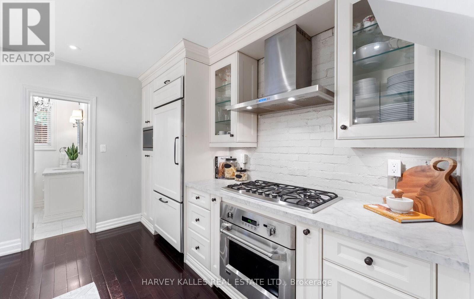 306 Wychwood Avenue, Toronto, Ontario  M6C 2T8 - Photo 16 - C12796550