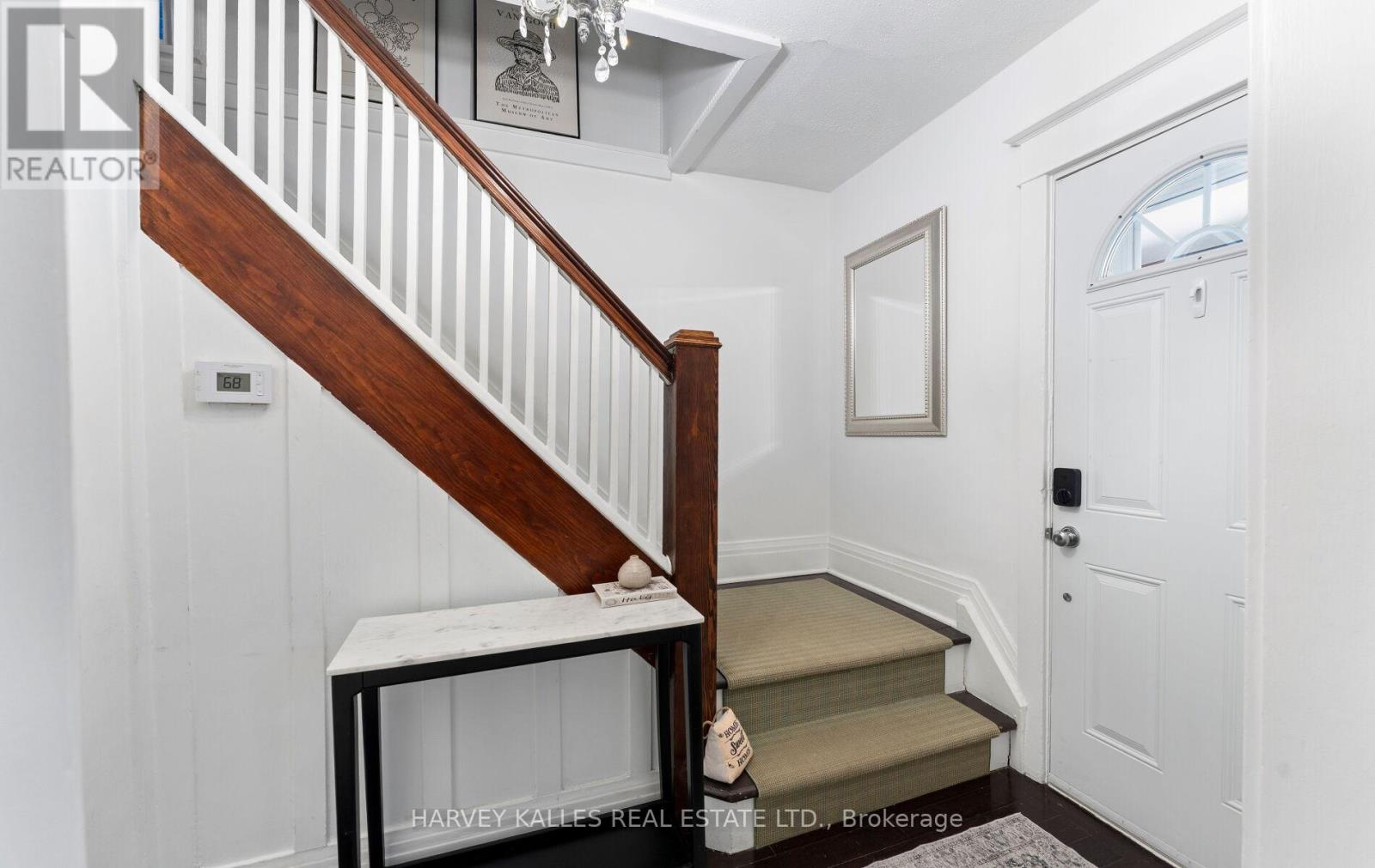 306 Wychwood Avenue, Toronto, Ontario  M6C 2T8 - Photo 18 - C12796550