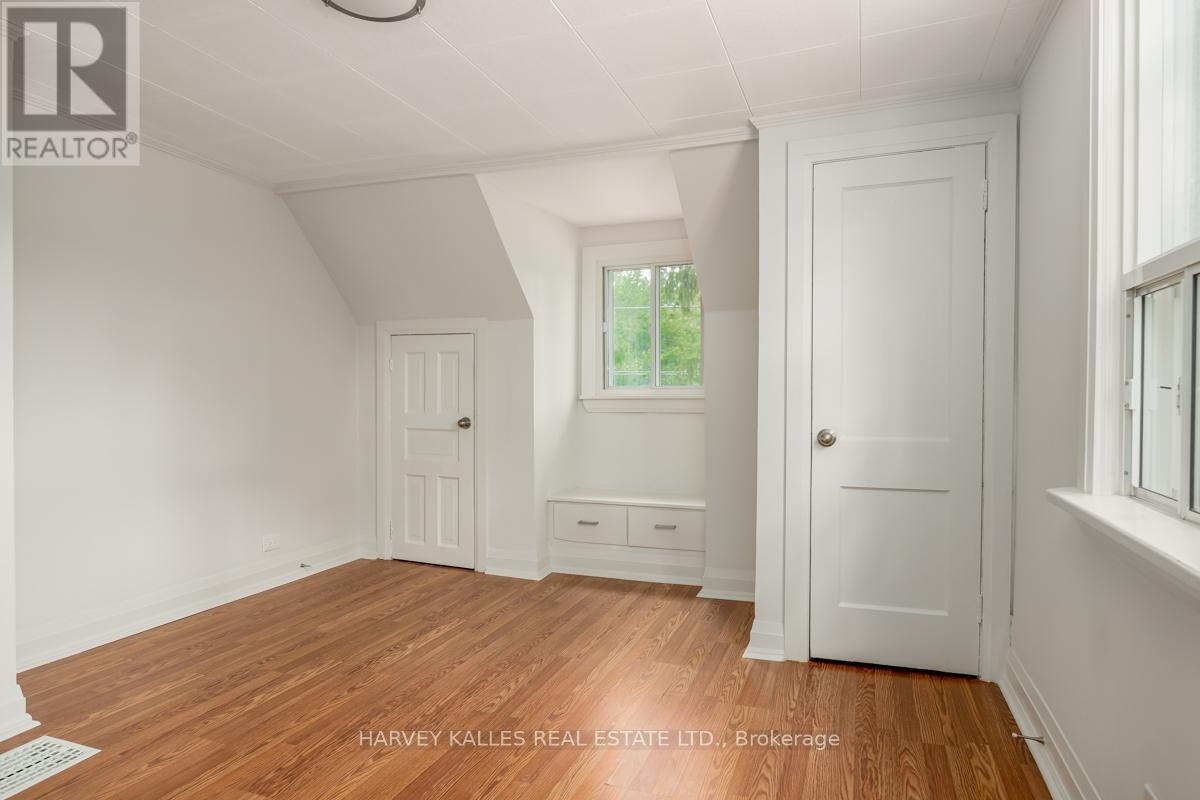 129 Major Mackenzie Drive E, Richmond Hill, Ontario  L4C 1H2 - Photo 15 - N12796692