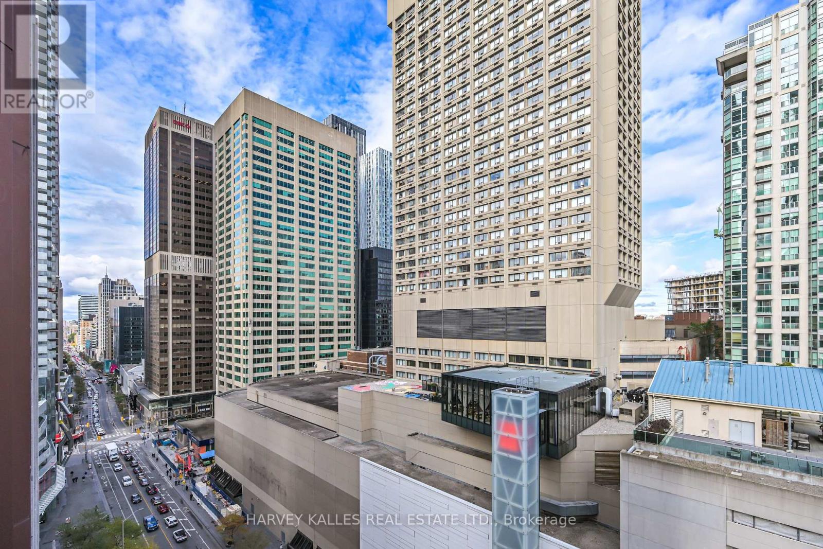 1704 - 85 Bloor Street E, Toronto, Ontario  M4W 3Y1 - Photo 17 - C12796734