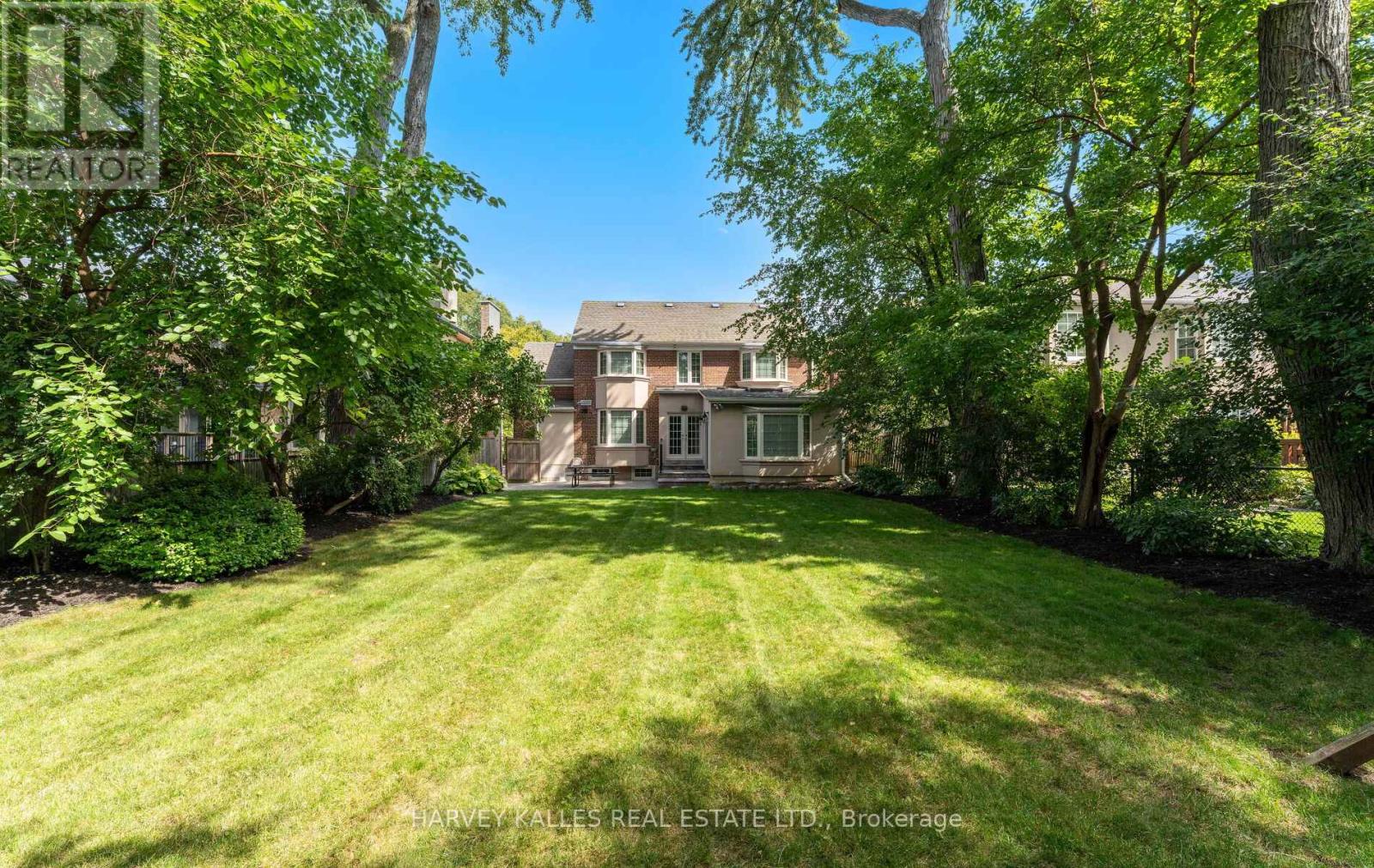 112 Mason Boulevard, Toronto, Ontario M5M 3E3 - Photo 40 - C12796904