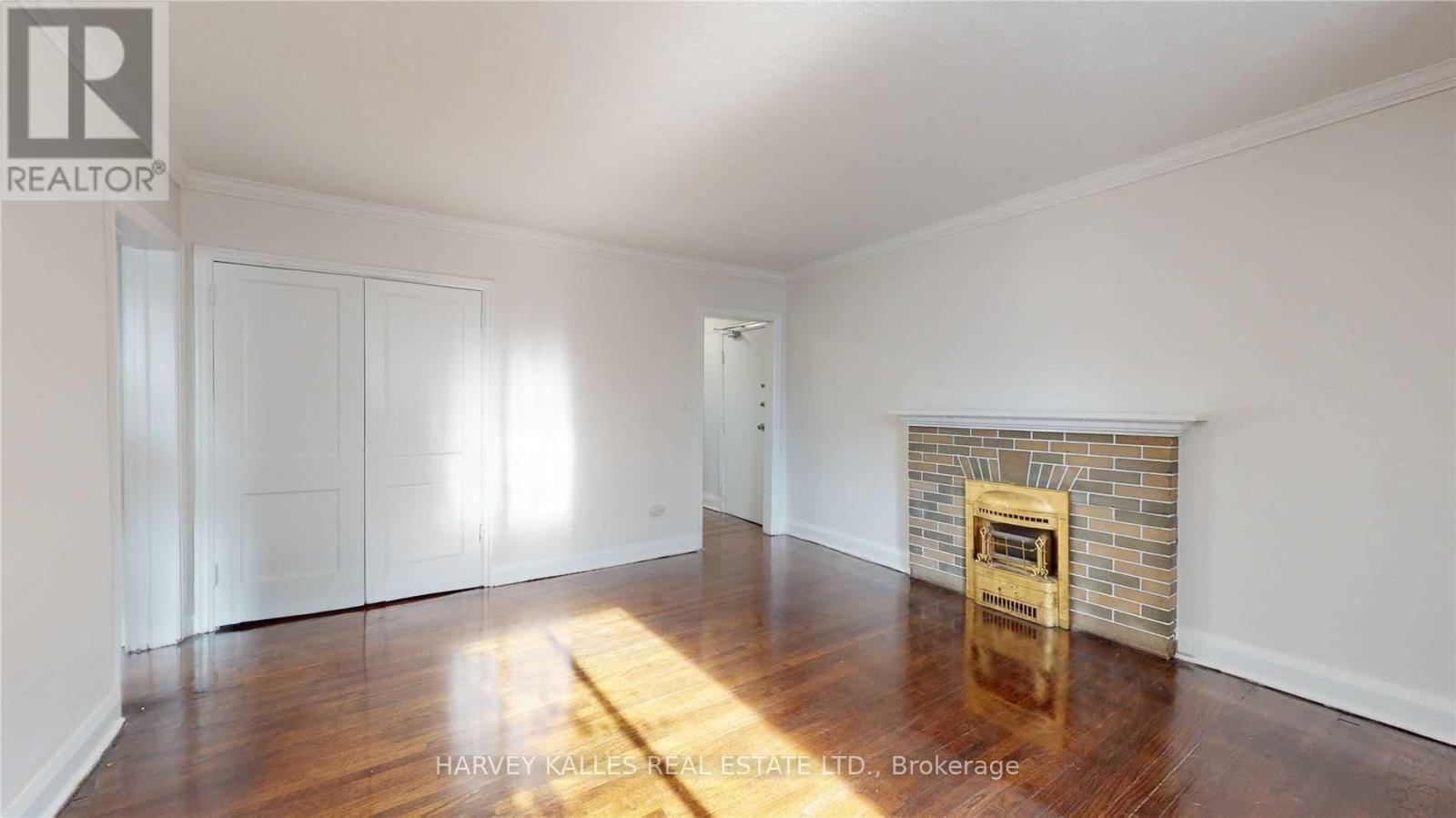 7 - 320 Lonsdale Road, Toronto, Ontario  M4V 1X4 - Photo 3 - C12796998