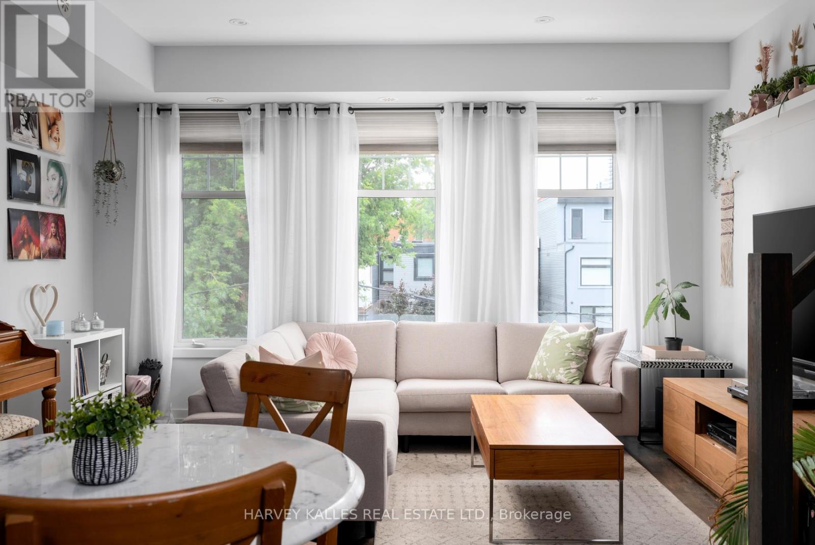 45 - 140 Broadview Avenue, Toronto, Ontario  M4M 0A8 - Photo 3 - E12796804