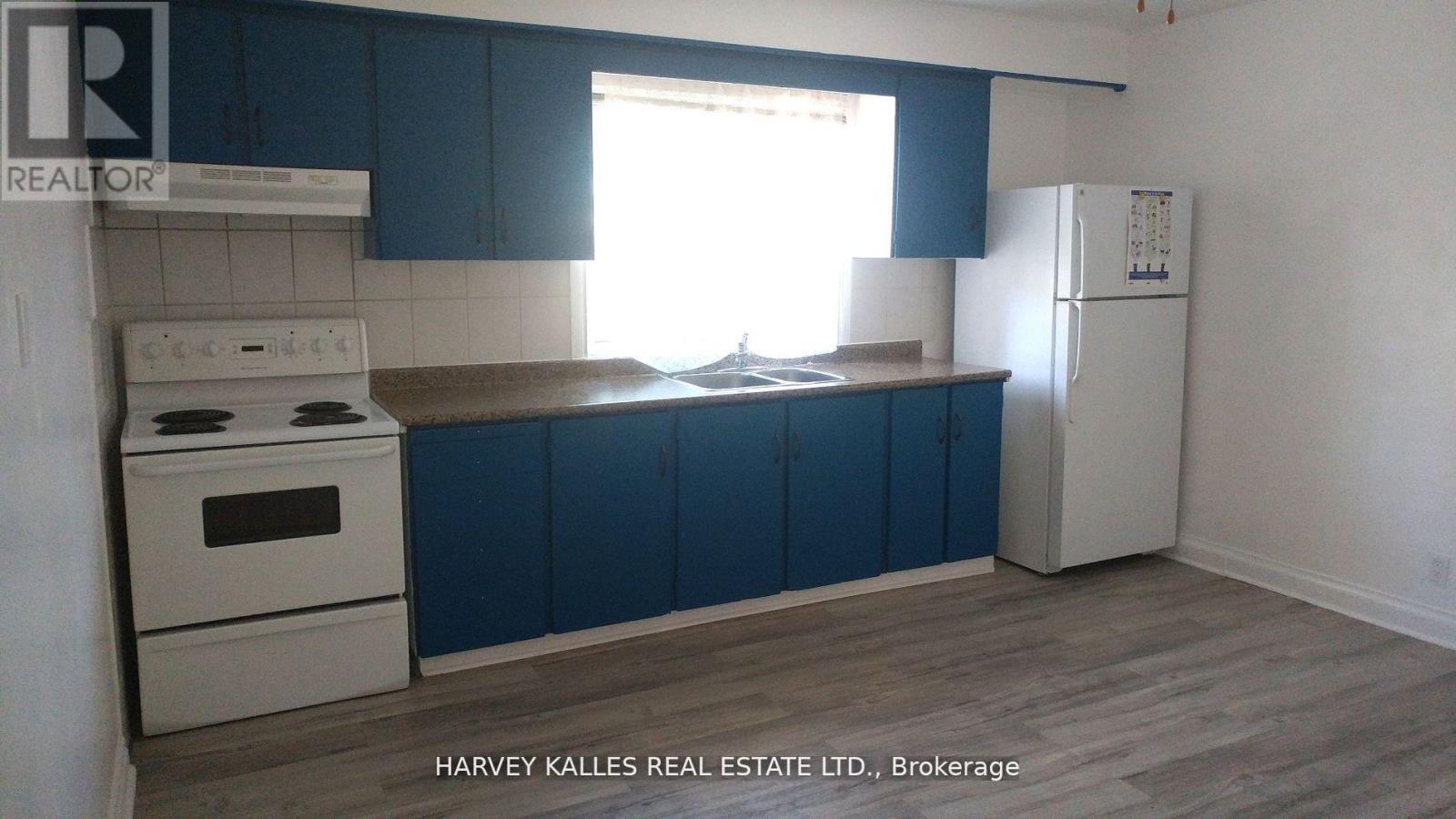 40 Dominion Road, Toronto, Ontario  M8W 1J7 - Photo 20 - W12796934