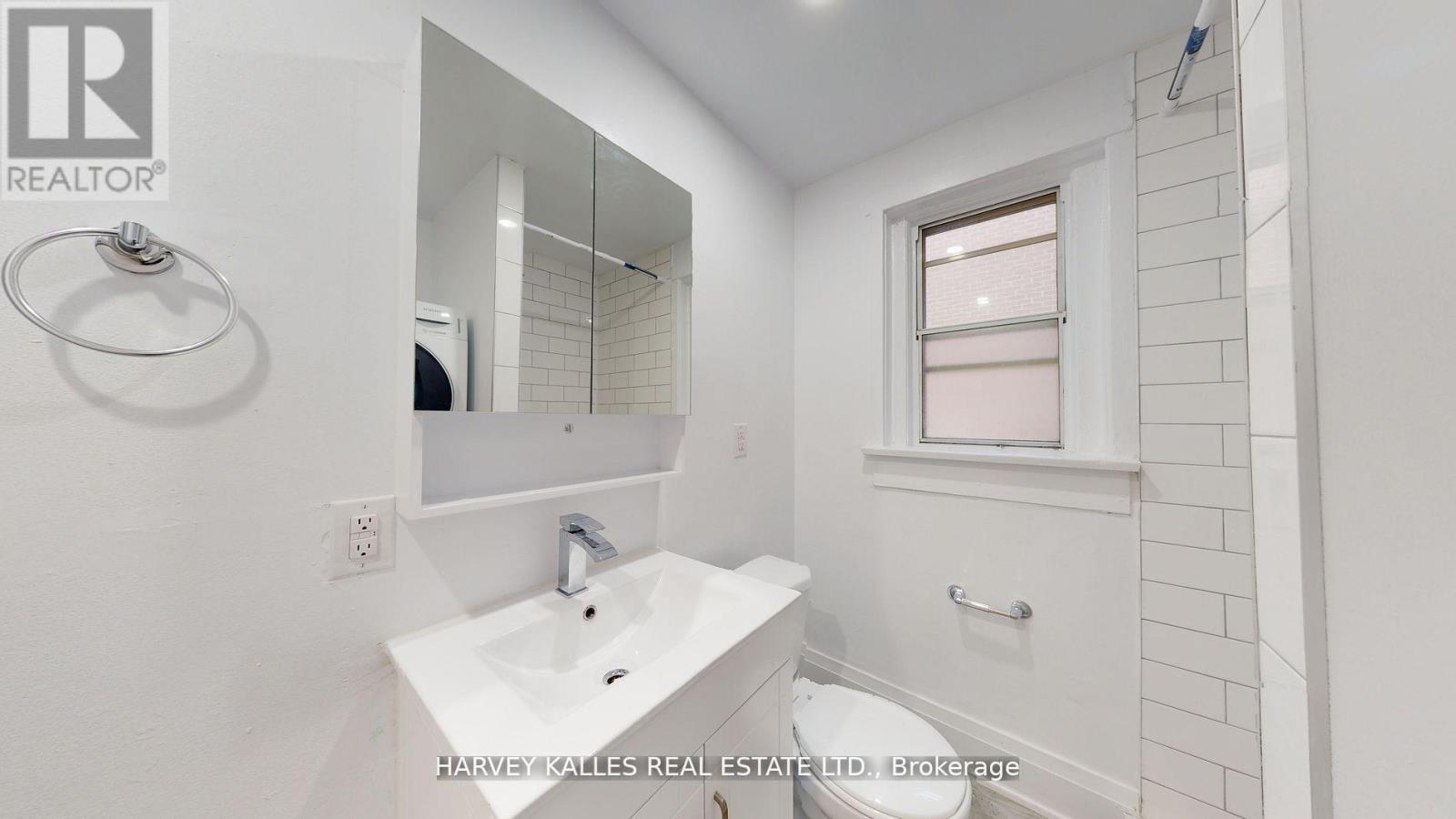 1 - 1065 Bathurst Street, Toronto, Ontario  M5R 3G8 - Photo 6 - C12797456