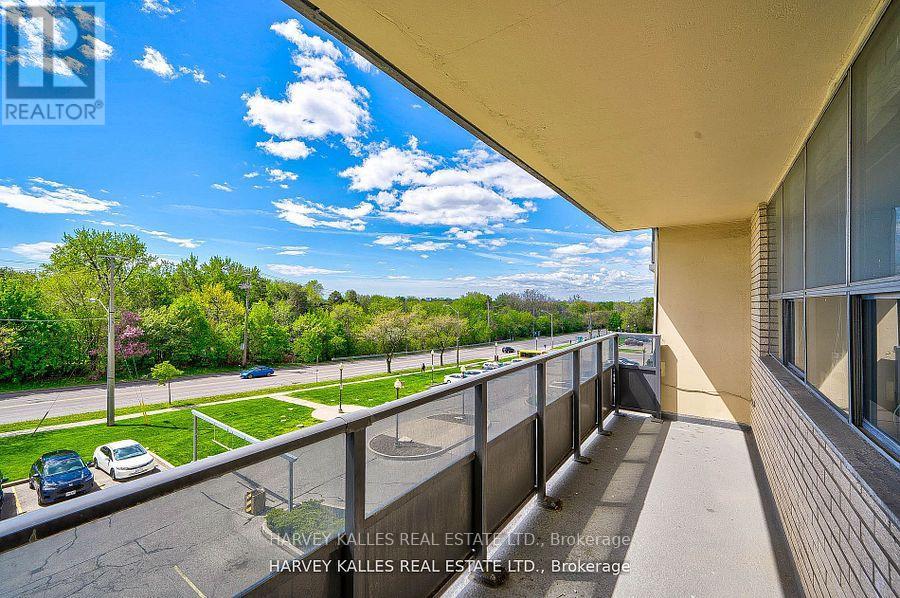 304 - 2000 Sheppard Avenue W, Toronto, Ontario  M3N 1A2 - Photo 10 - W12797462