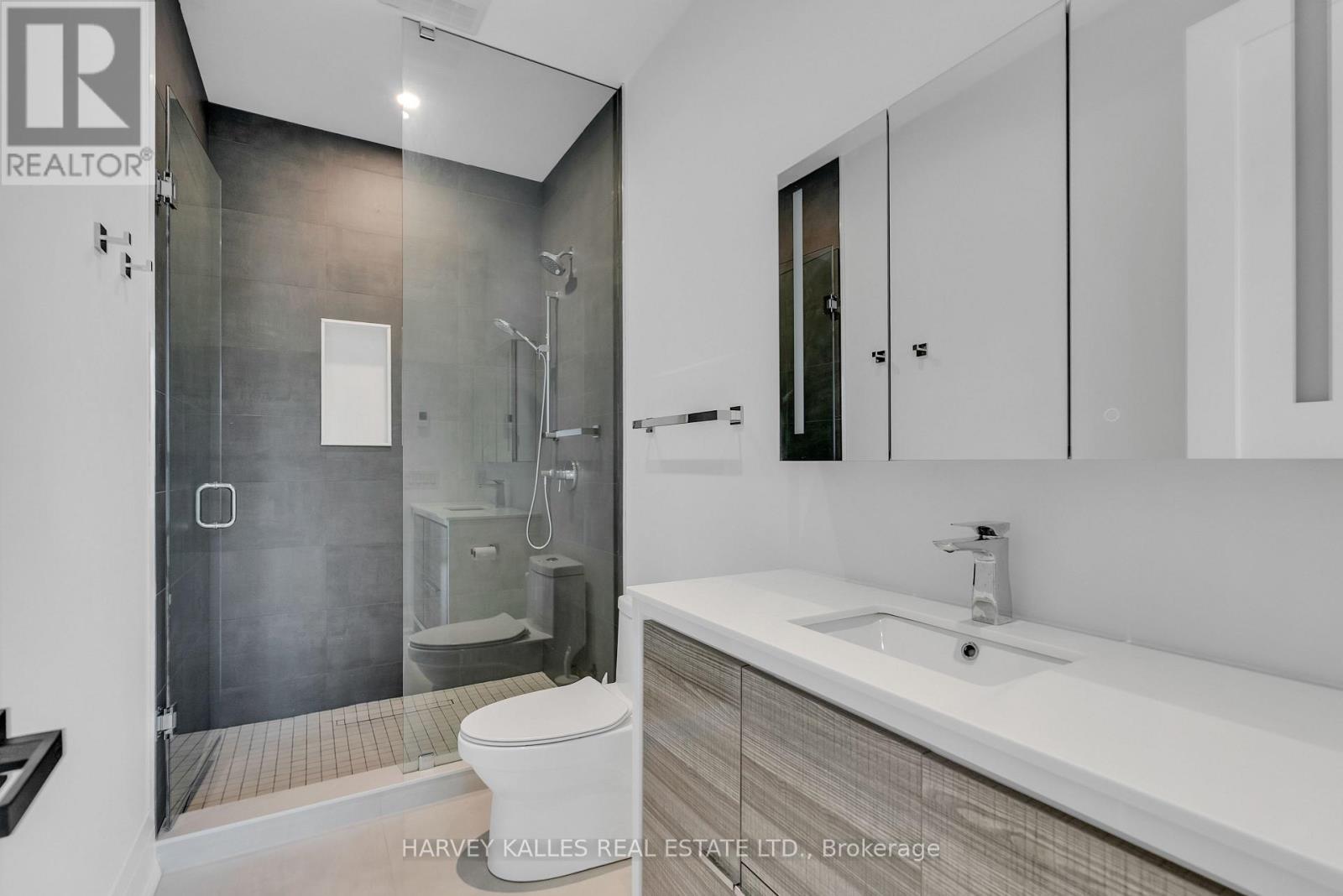 32 Almont Road, Toronto, Ontario  M3H 3E3 - Photo 30 - C12798546