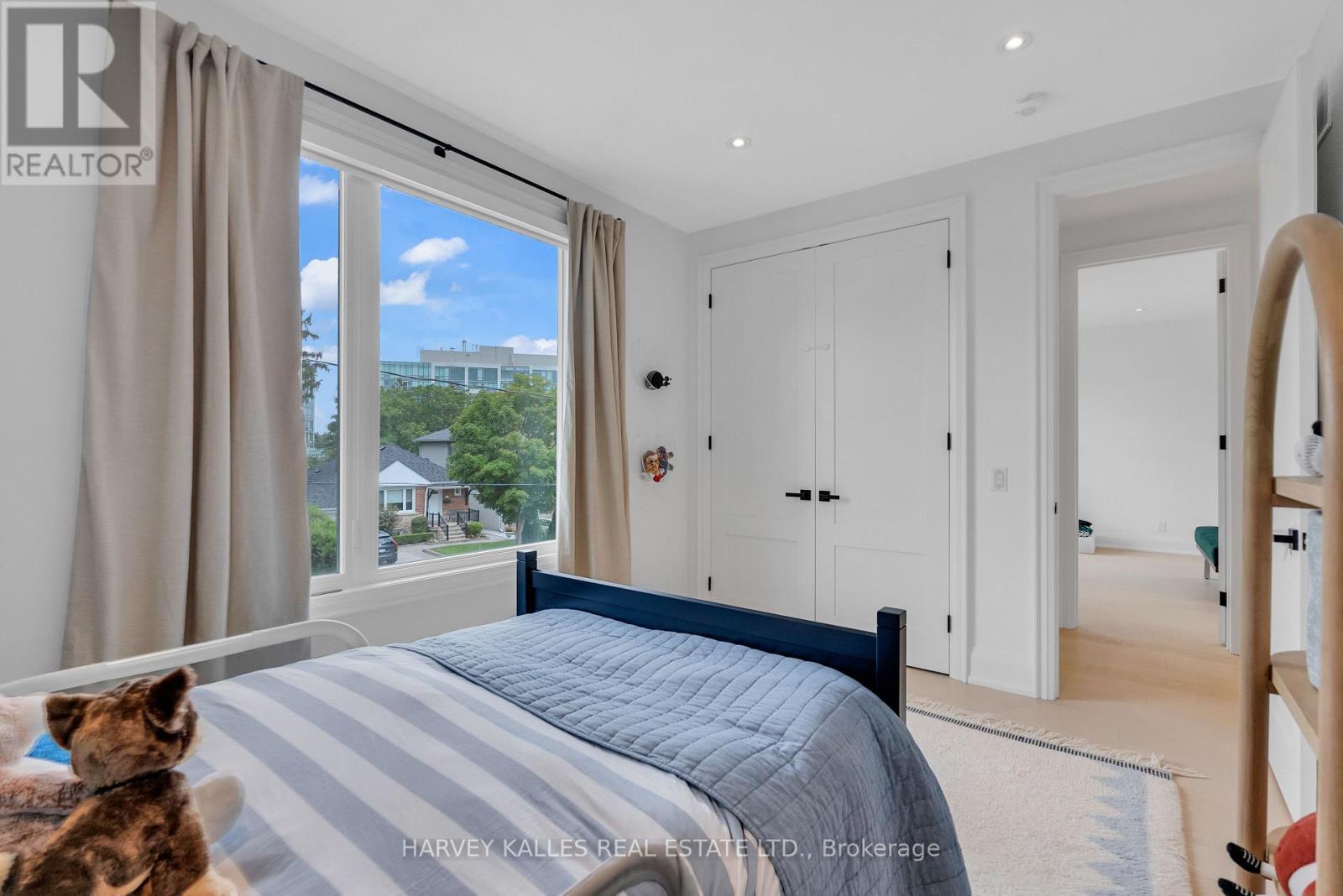 32 Almont Road, Toronto, Ontario  M3H 3E3 - Photo 32 - C12798546