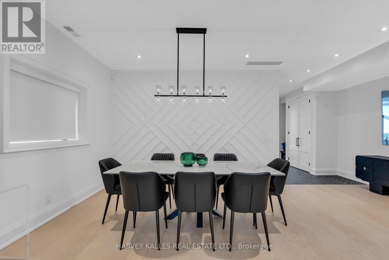 32 Almont Road, Toronto, Ontario  M3H 3E3 - Photo 7 - C12798546