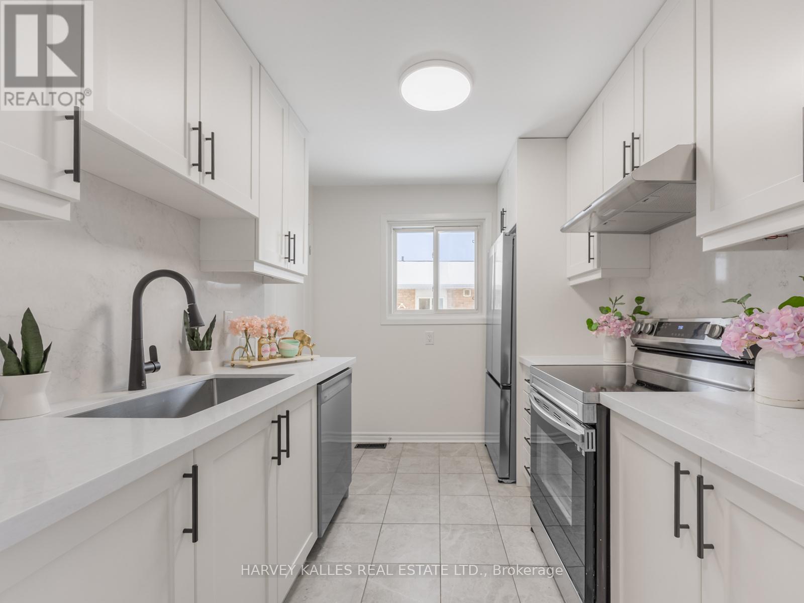 47 Snowball Crescent, Toronto, Ontario M1B 1S5 - Photo 12 - E12798684