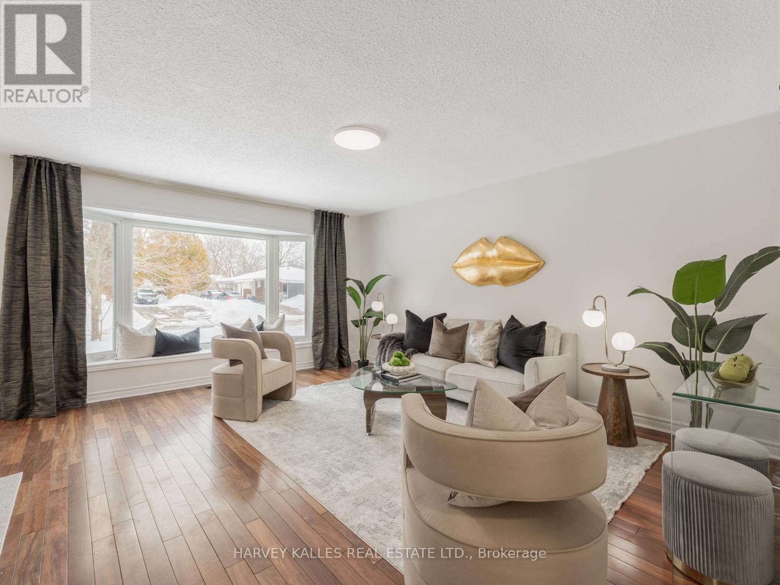 47 Snowball Crescent, Toronto, Ontario M1B 1S5 - Photo 8 - E12798684