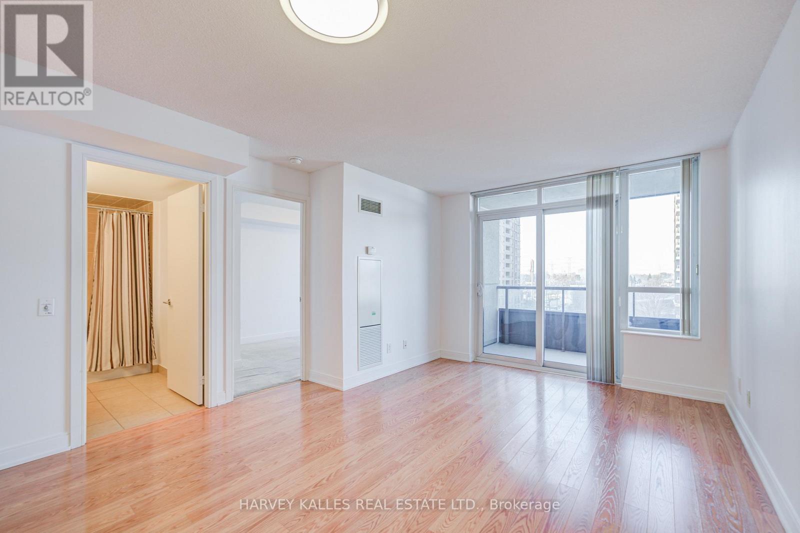 746 - 25 Viking Lane, Toronto, Ontario  M9B 0A1 - Photo 14 - W12799404