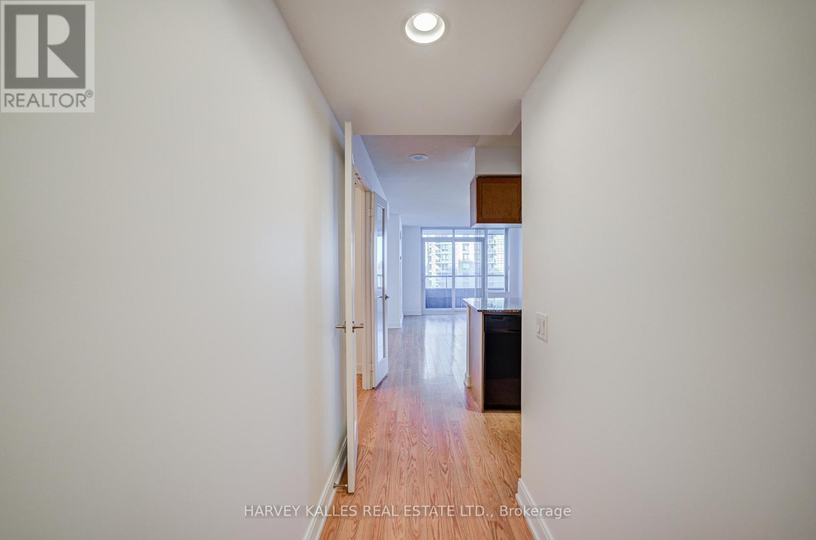 746 - 25 Viking Lane, Toronto, Ontario  M9B 0A1 - Photo 22 - W12799404