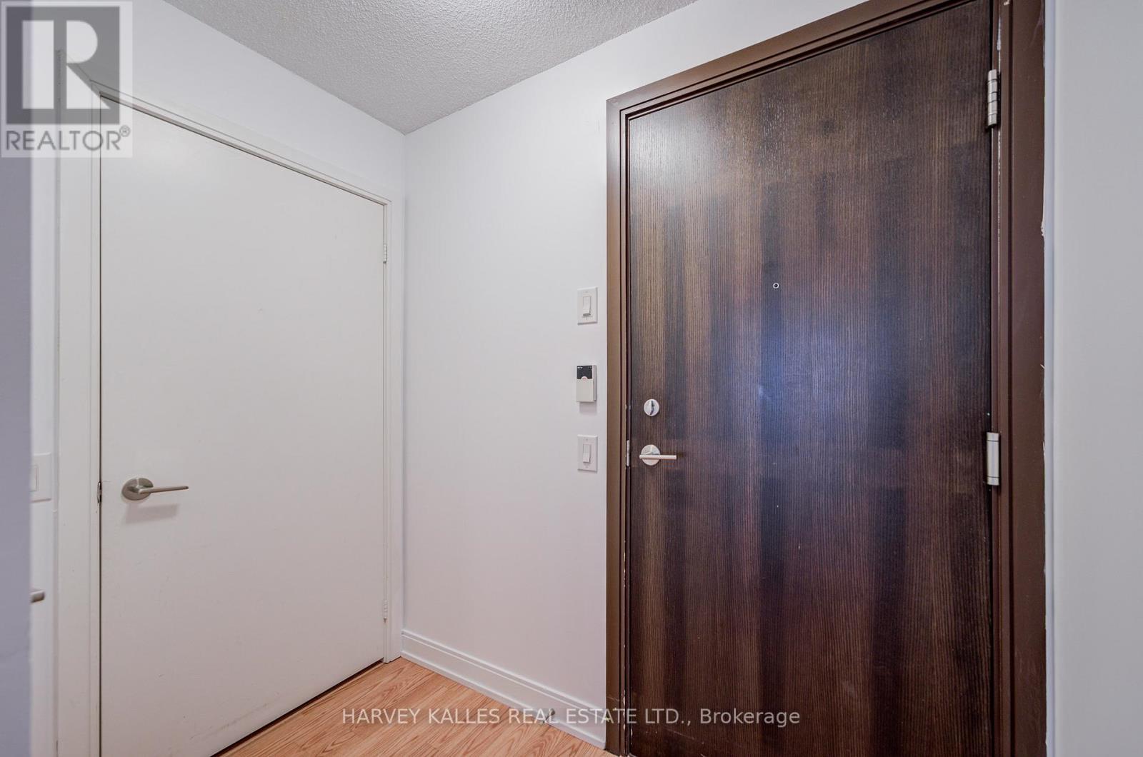 746 - 25 Viking Lane, Toronto, Ontario  M9B 0A1 - Photo 23 - W12799404