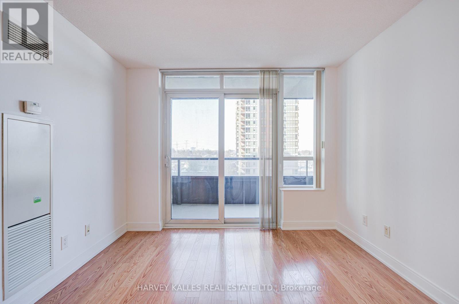 746 - 25 Viking Lane, Toronto, Ontario  M9B 0A1 - Photo 9 - W12799404