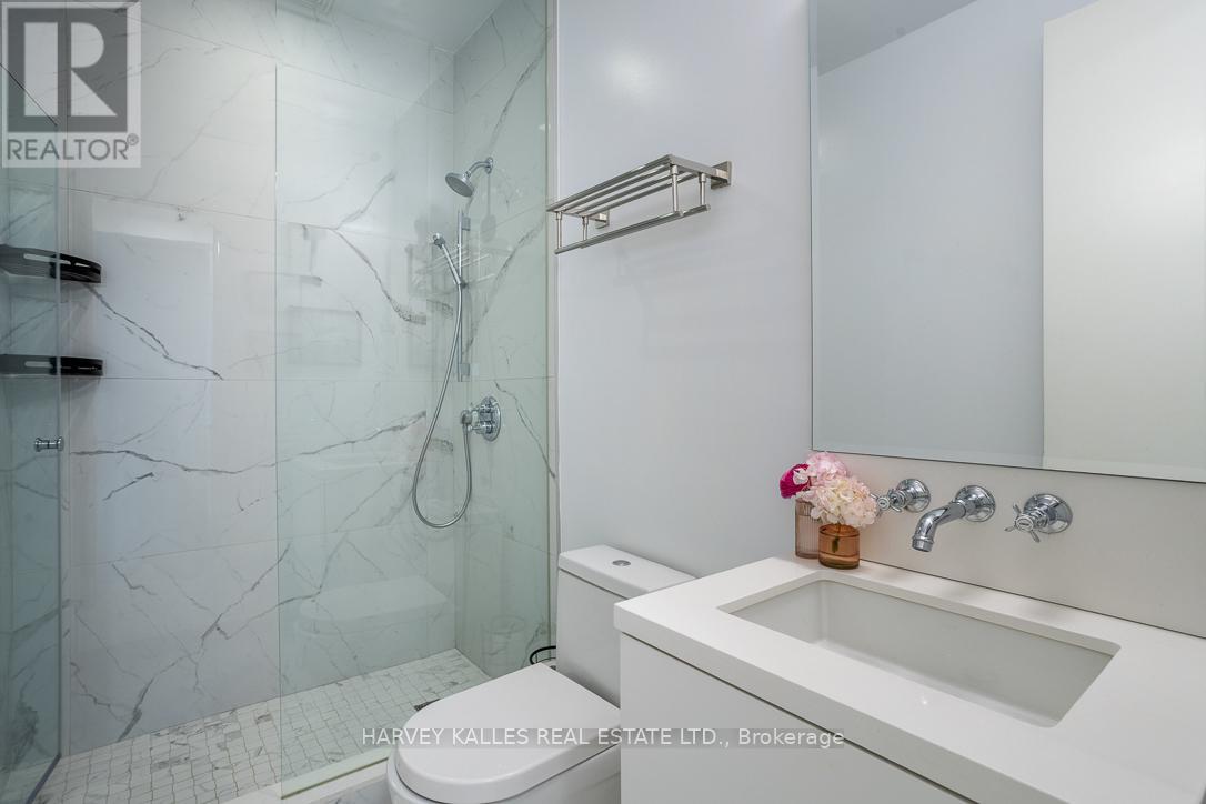 1013 - 111 St Clair Avenue W, Toronto, Ontario  M4V 1N5 - Photo 15 - C12799594