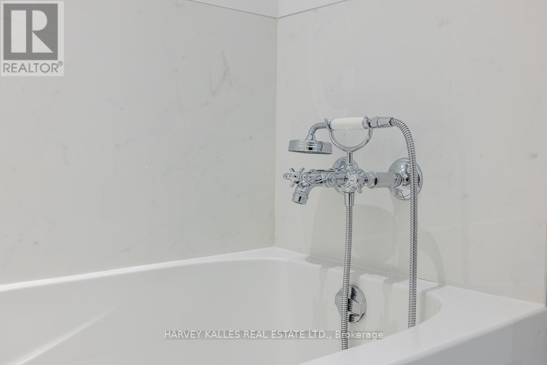 1013 - 111 St Clair Avenue W, Toronto, Ontario  M4V 1N5 - Photo 28 - C12799594