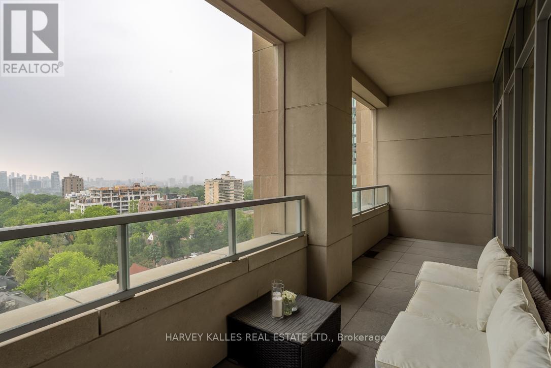 1013 - 111 St Clair Avenue W, Toronto, Ontario  M4V 1N5 - Photo 40 - C12799594